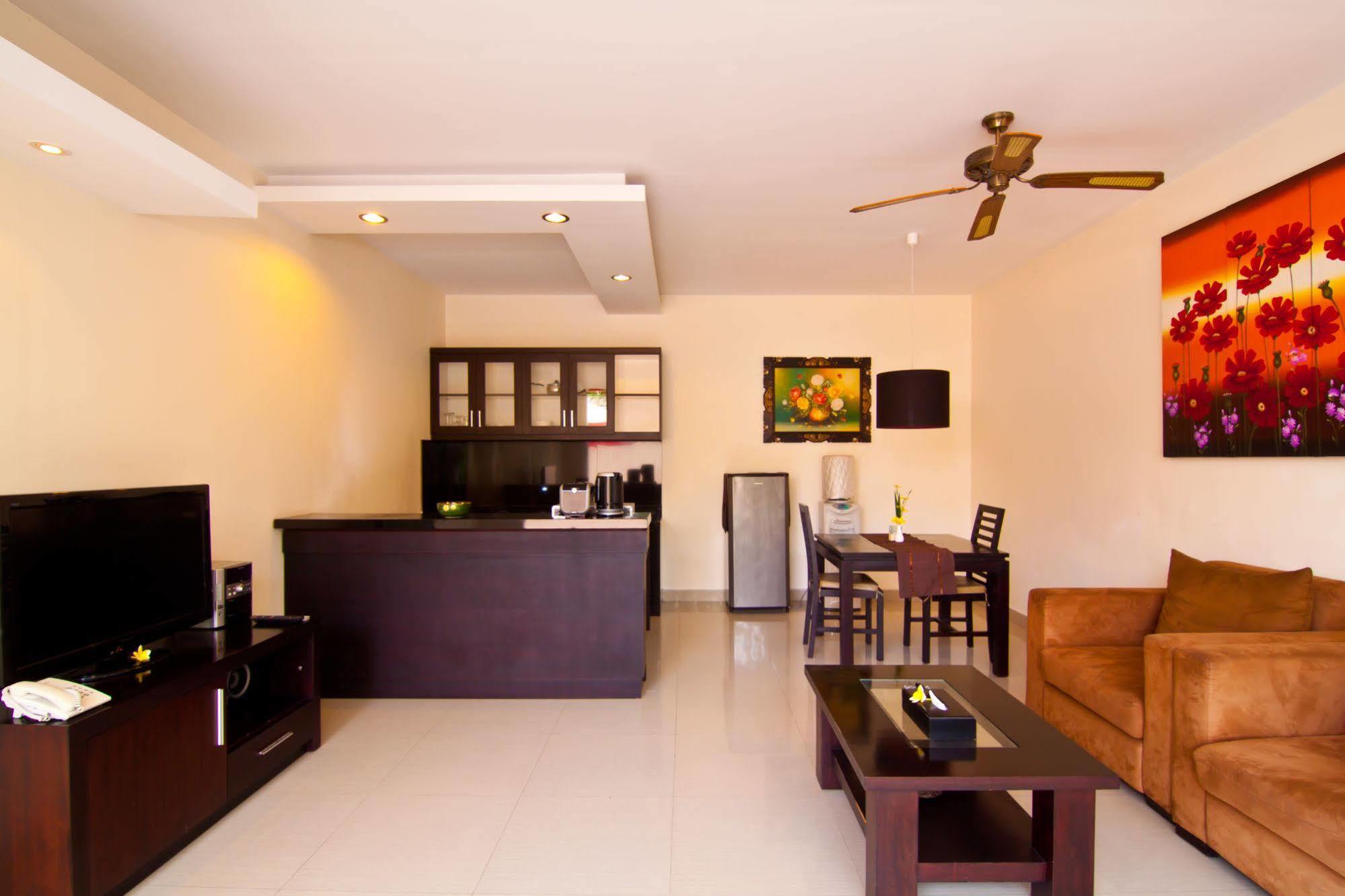 The Yubi Boutique Villas Seminyak - Chse Certified Exterior foto